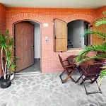 2 Bedroom Awesome In