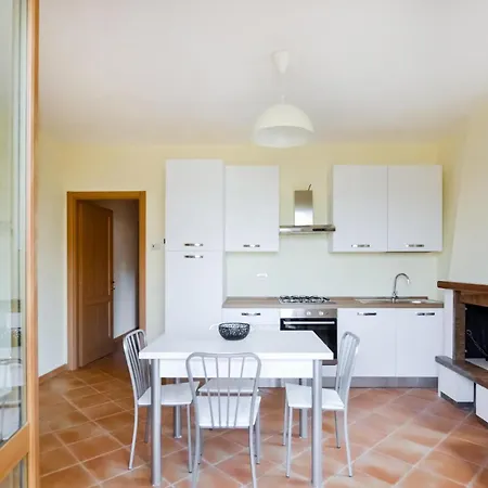 Apartmán 2 Bedroom Awesome In